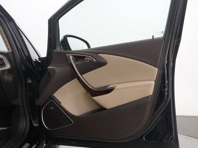 2013 Buick Verano Leather Group