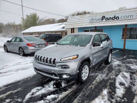 2015 Jeep Cherokee for sale at DrivePanda.com in Dekalb IL