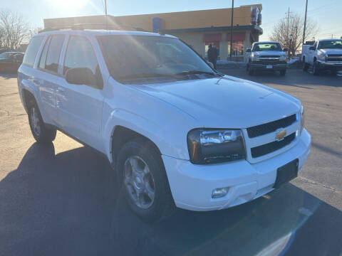 2008 Chevrolet TrailBlazer for sale at Auto Outlets USA in Rockford IL