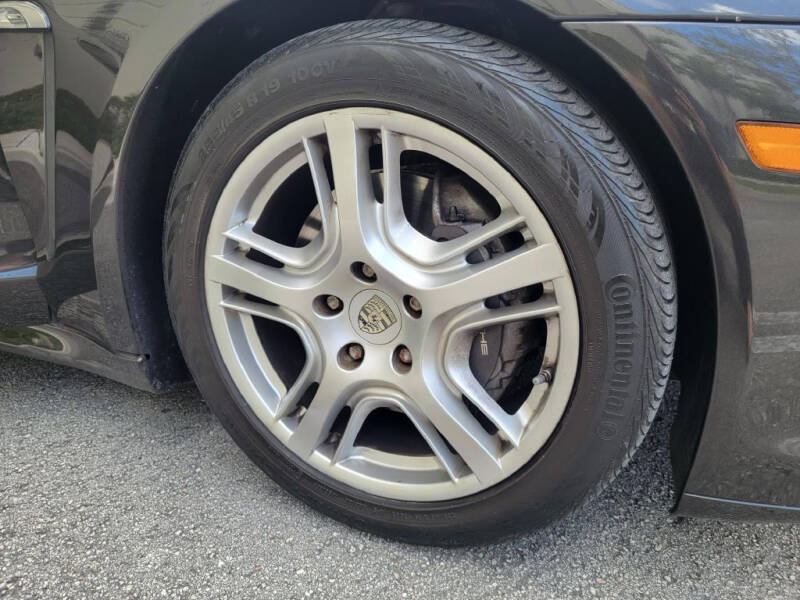 2011 Porsche Panamera 4