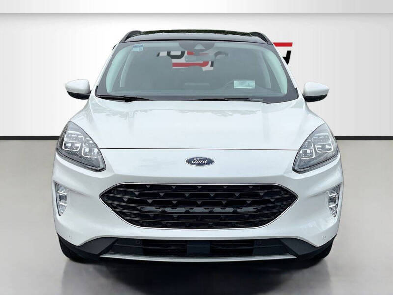 2022 Ford Escape Titanium