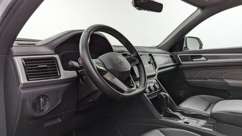 2023 Volkswagen Atlas Cross Sport SE