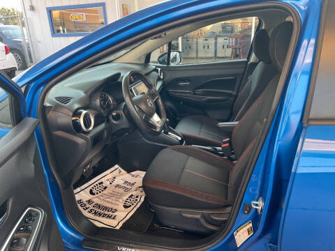 2020 Nissan Versa SR