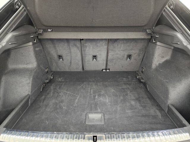 2024 Audi Q3 quattro S line Premium 45 TFSI