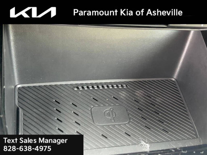 2025 Kia Niro EX Touring