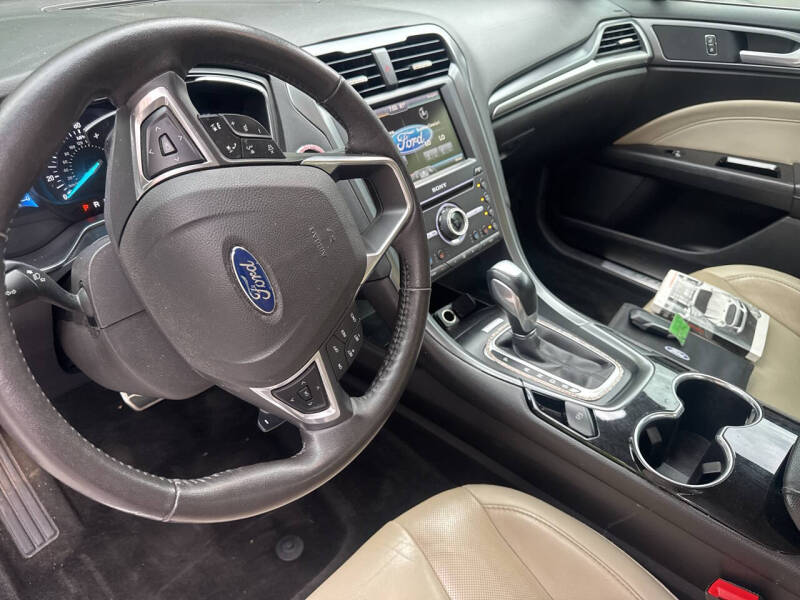 2016 Ford Fusion Titanium