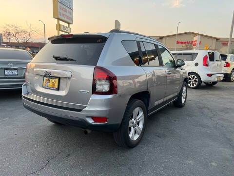 2016 Jeep Compass Latitude