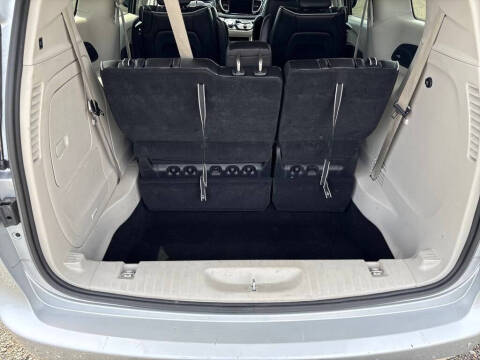 2023 Chrysler Pacifica Plug-In Hybrid Limited