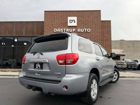2013 Toyota Sequoia SR5