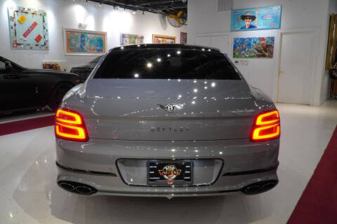 2023 Bentley Flying Spur V8