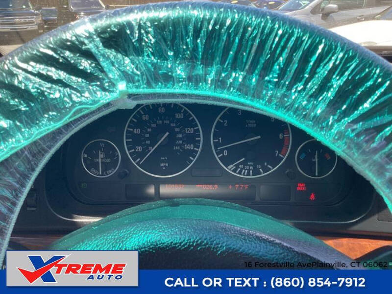 2001 BMW 5 Series 540i