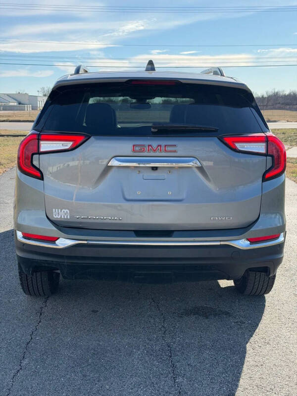 2024 GMC Terrain AT4