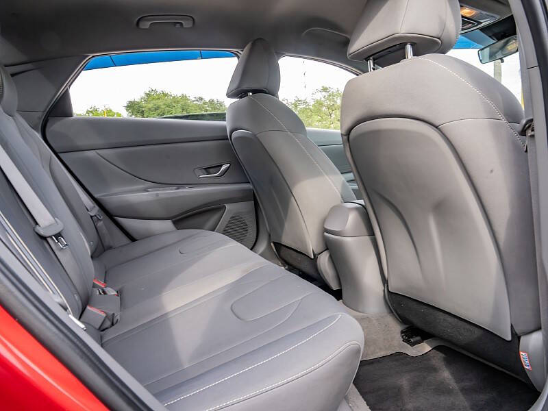 2023 Hyundai Elantra
