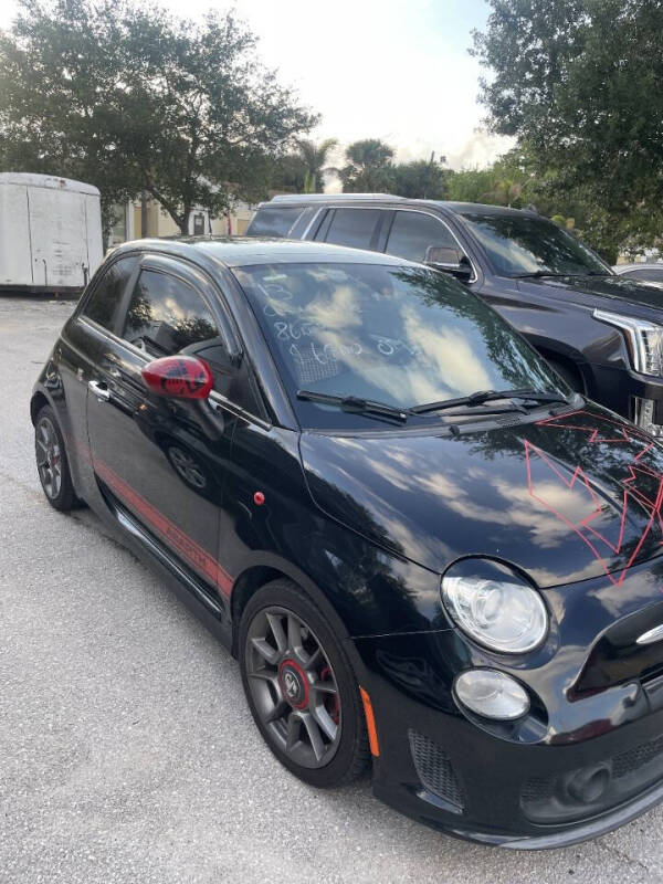 2013 FIAT 500 Abarth
