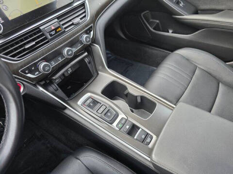 2020 Honda Accord Hybrid Touring