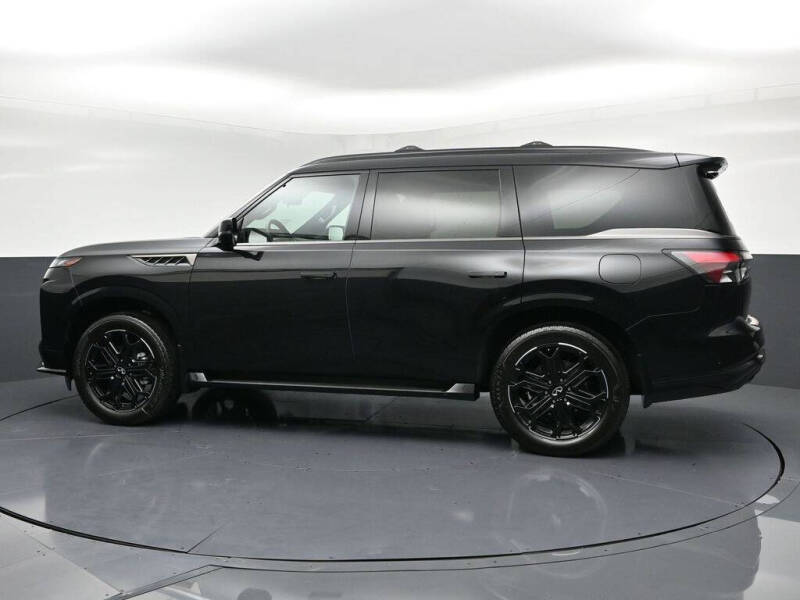 2026 Infiniti QX80 Sport