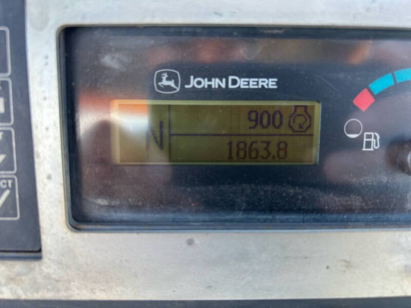 2018 John Deere 310L EP