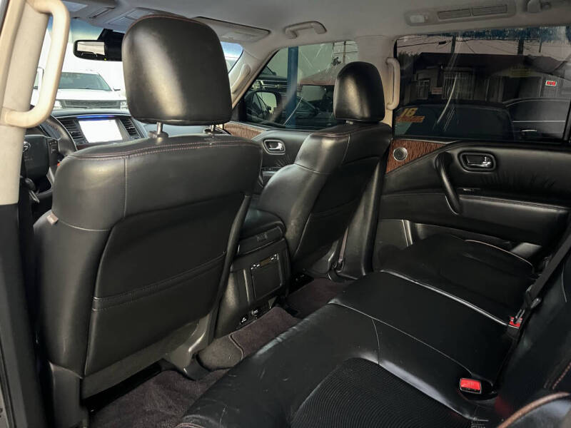 2017 Nissan Armada SL