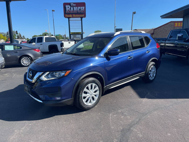 2017 Nissan Rogue for sale at Welcome Motor Co in Fairmont MN