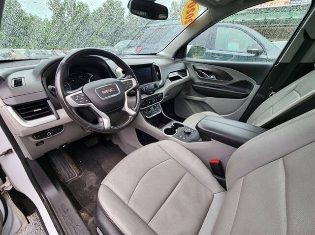 2020 GMC Terrain SLT