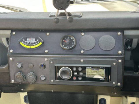 1990 Land Rover Defender