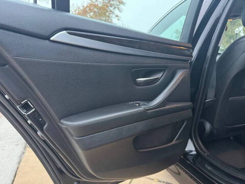 2014 BMW 5 Series 528i