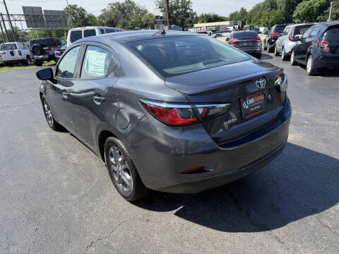 2019 Toyota Yaris LE