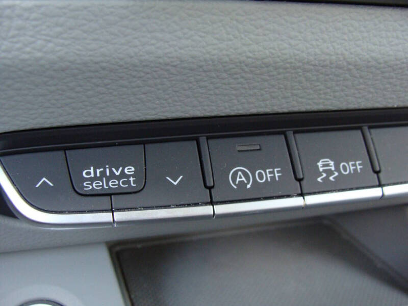 2020 Audi Q5 quattro Premium Plus 45 TFSI