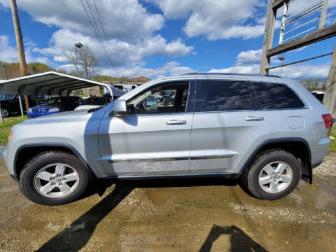 2013 Jeep Grand Cherokee for sale at J.R.'s Truck & Auto Sales, Inc. in Butler PA