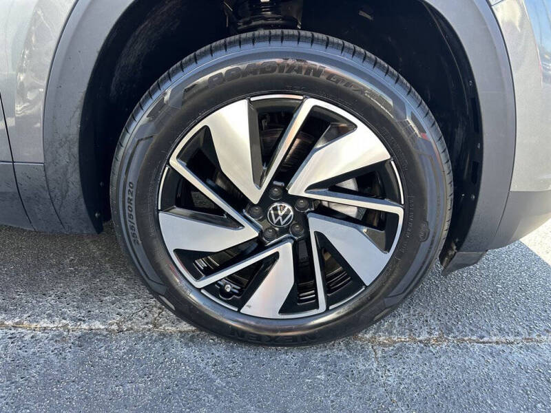 2024 Volkswagen Atlas SE