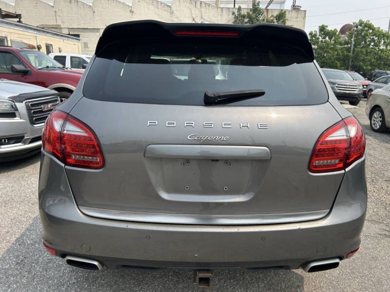 2013 Porsche Cayenne Tiptronic