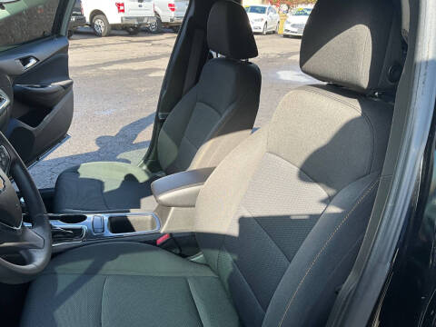 2019 Chevrolet Cruze LS