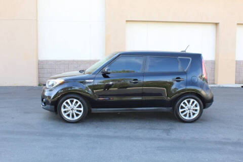 2019 Kia Soul +
