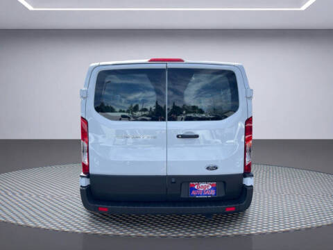 2025 Ford Transit