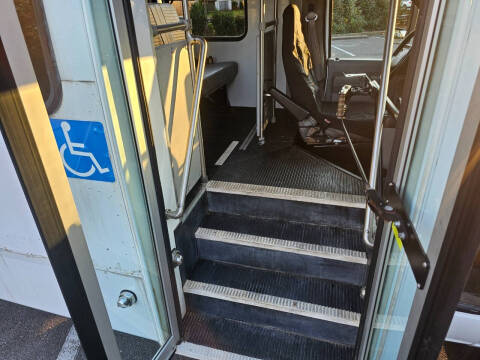 2014 Ford E-Series E-450 SD