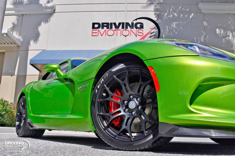 2017 Dodge Viper GTC