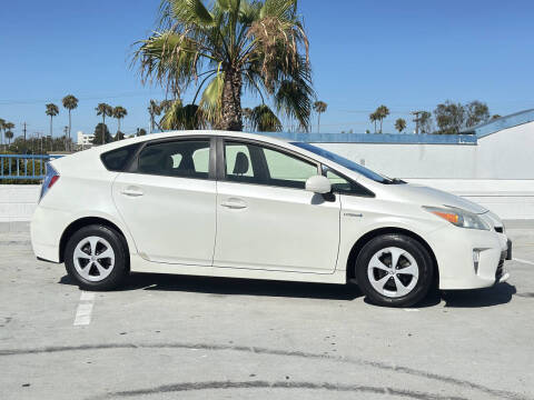 2012 Toyota Prius Two