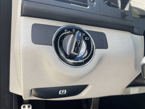 2010 Mercedes-Benz C-Class C 300 Sport