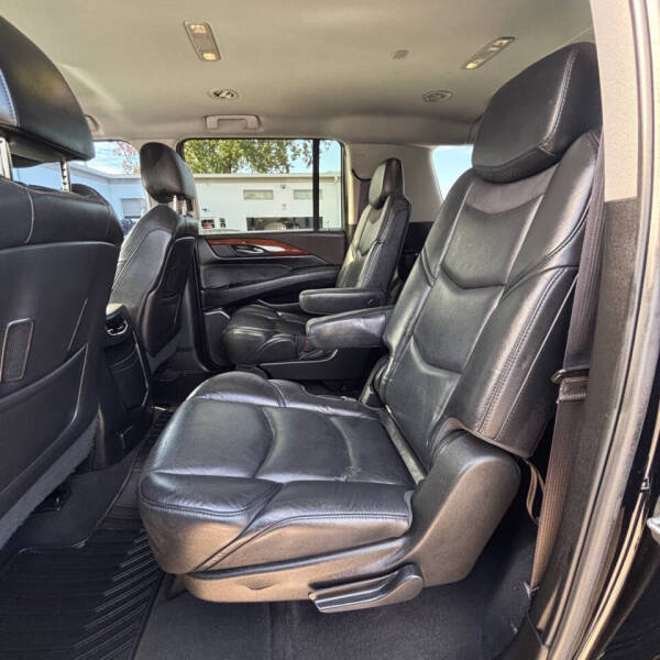 2016 Cadillac Escalade ESV Standard