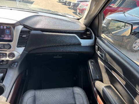 2017 GMC Yukon XL SLT
