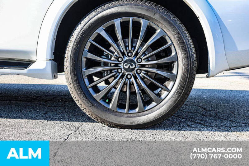 2023 Infiniti QX80 Premium Select