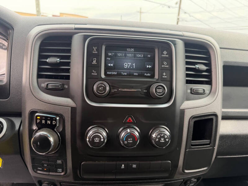 2017 RAM 1500 Express