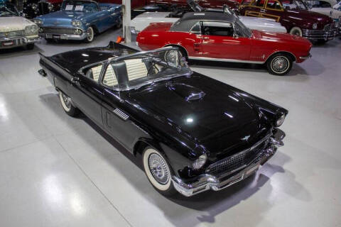 1957 Ford Thunderbird