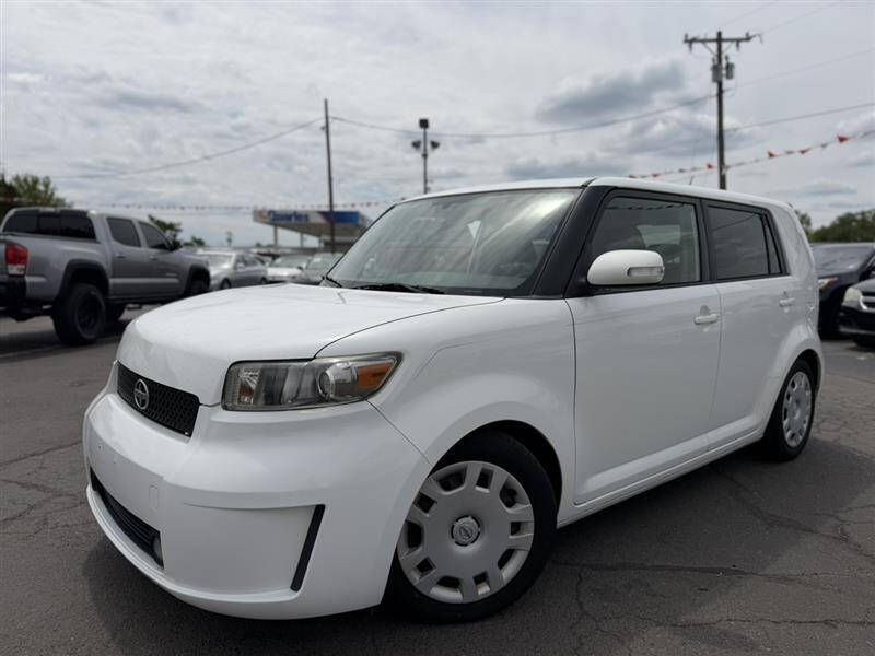 2008 Scion xB