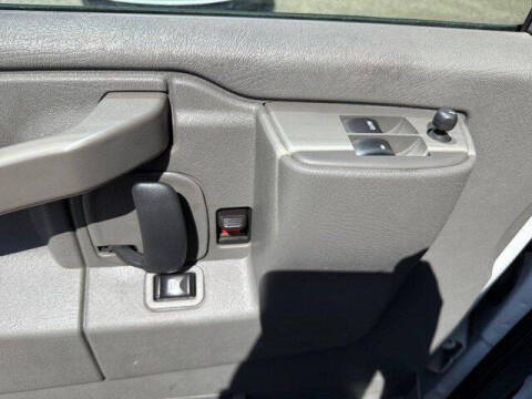 2020 Chevrolet Express 3500