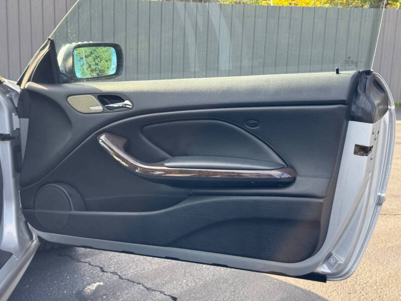 2004 BMW 3 Series 325Ci