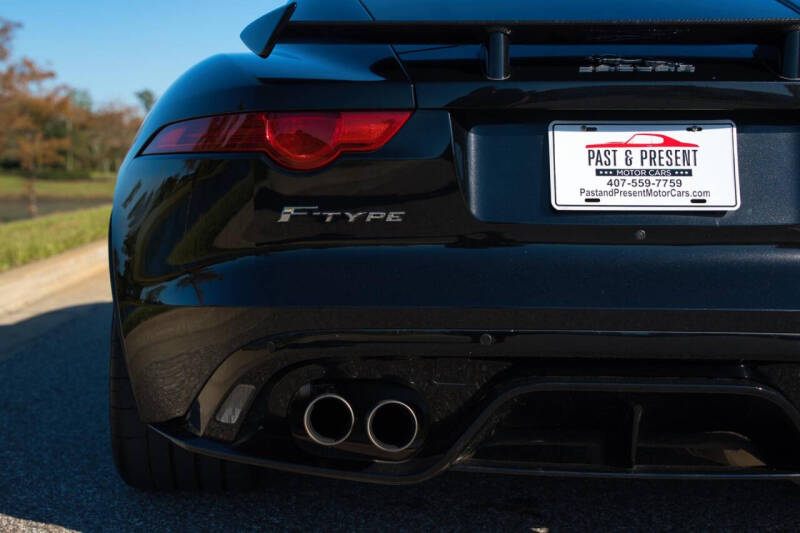 2017 Jaguar F-TYPE SVR