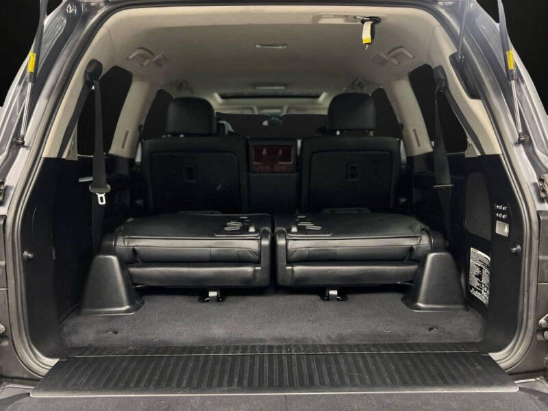 2015 Lexus LX 570