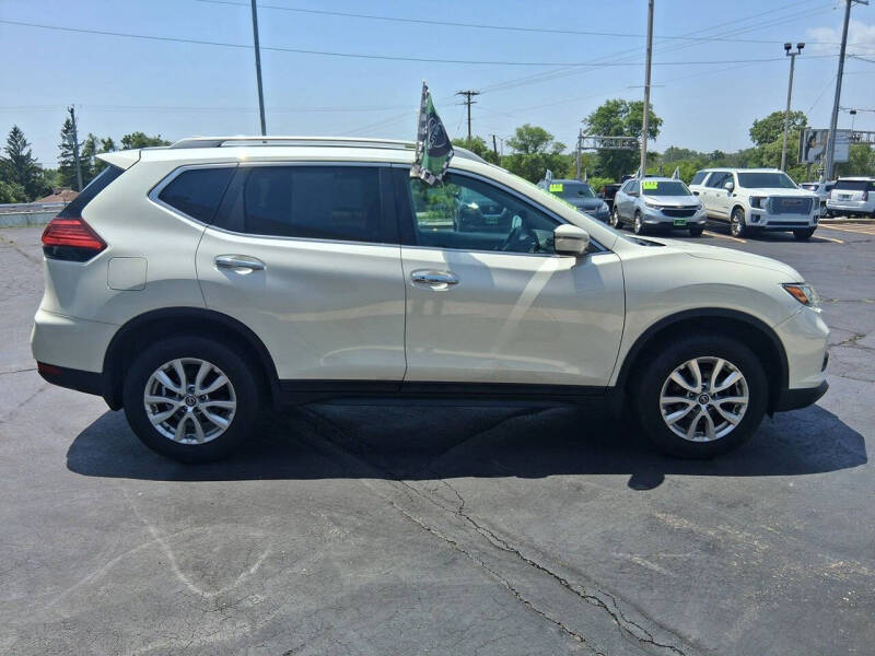 2017 Nissan Rogue SV