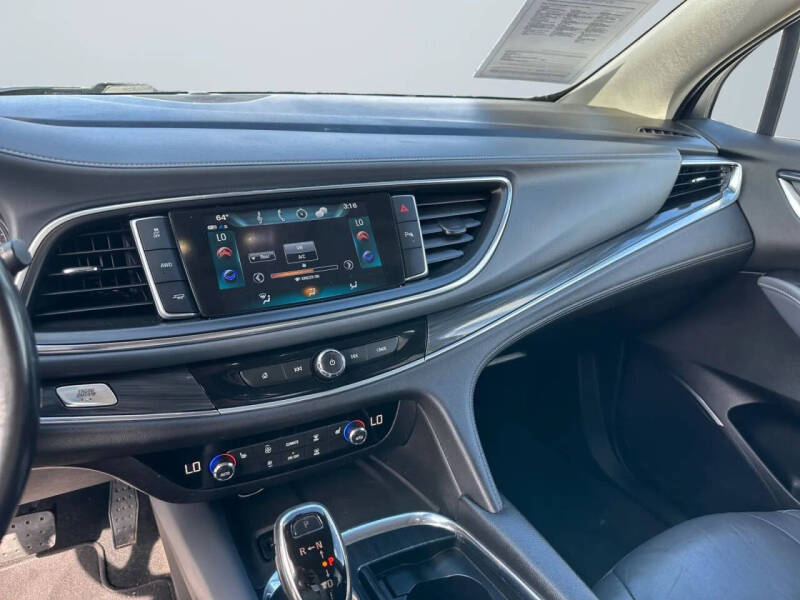 2018 Buick Enclave Essence